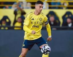 美娜拍电影了？？？